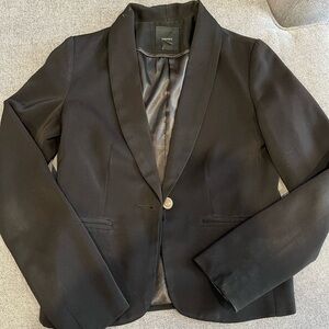 Forever 21 Classic Black Blazer